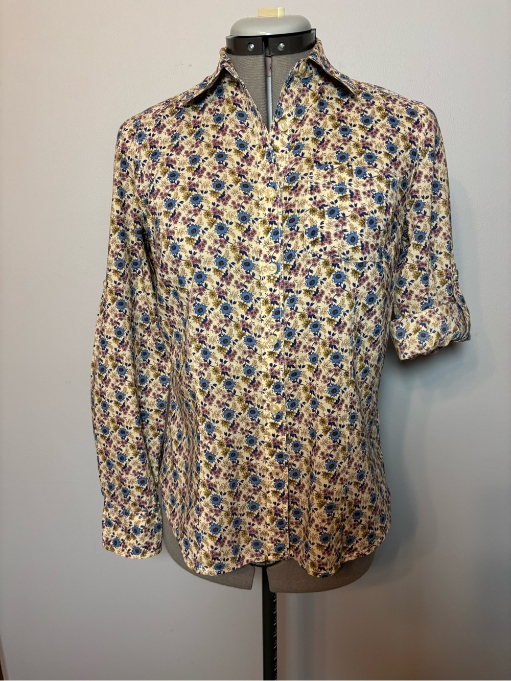 Heritage Shirtings by Bass women’s Button-Down floral shirt - S